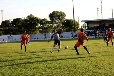 Left or right 09 campeonato municipal de futebol de campo inicia com disputas acirradas 